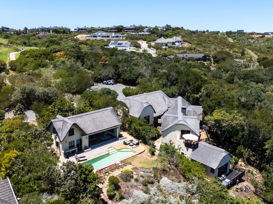 5 Bedroom Property for Sale in Pezula Golf Estate Western Cape